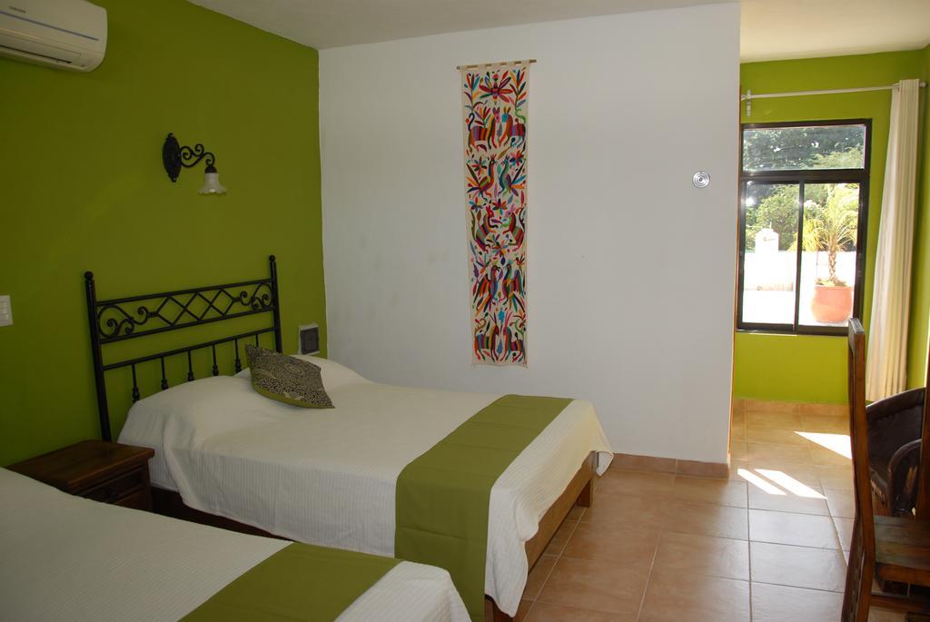Hotel Aries Y Libra Merida Bilik gambar